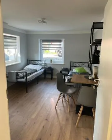 Ferienwohnungen Mitten In Hamburgo Exterior foto
